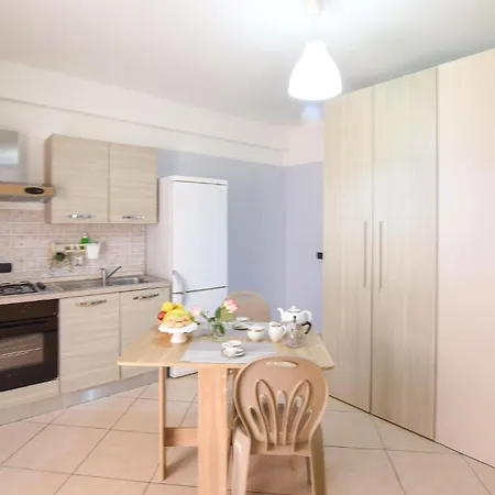 1 Bedroom Amazing In Cirella